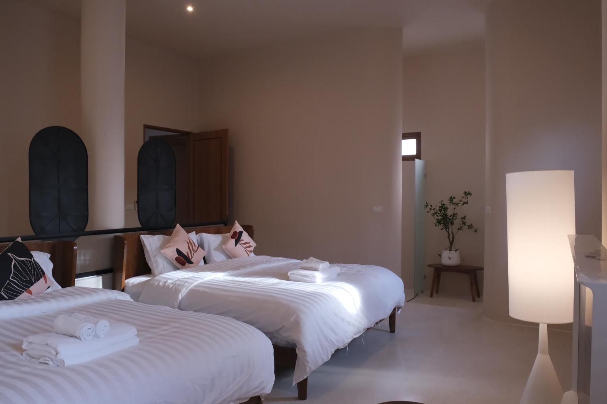 5 Bedrooms Luxury Pool Villa Jomtien Exterior photo